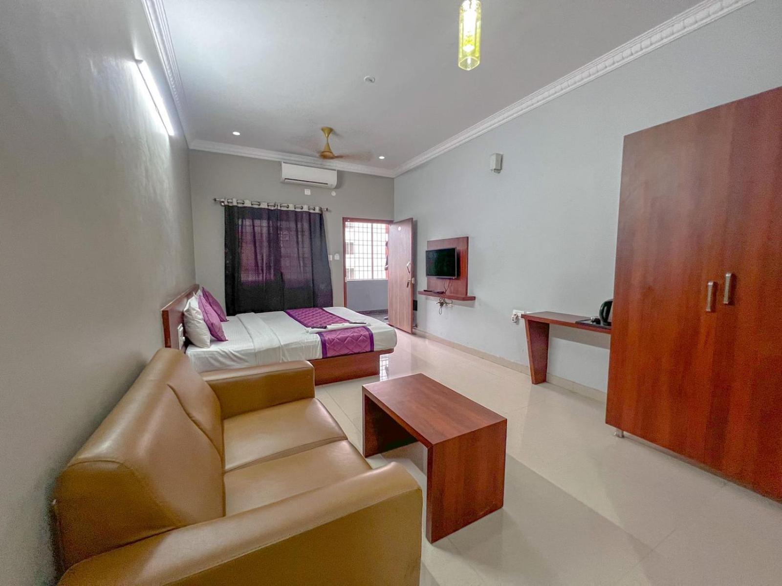 Hotel Gateway Suites Bangalore Airport Yelahanka Exterior photo