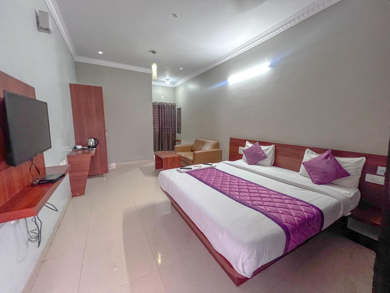 Hotel Gateway Suites Bangalore Airport Yelahanka Exterior photo